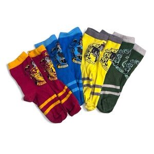 Harry Potter Hogwarts House Crew Socks Set (4 Pairs) – Men’s 6–10 / Women’s 8–12